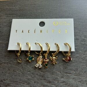 Gold plated dangle hoop Moana earrings